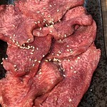 焼肉 亀八 - 