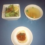 ヴィラ・パッパーレ - ランチ前菜～砂肝のトマト煮込み・サラダ・スープ