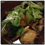 Sapporo Dominika - 今日は遅めのランチ☆
      辛口だともっと美味しかったかも(^ ^)
      チキン野菜オリジナルスープ 辛さ2
      1100円なり。