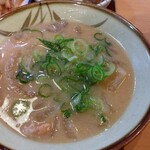 春日部武里食堂 - 豚汁（タマネギタップシ）