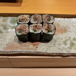 匠 進吾 - 刻んだホタルイカ.蕗.木の芽細巻 フル  