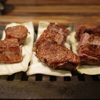 黒毛和牛ヘレ肉専門店 炭火焼肉 りきちゃん 北浜店 - 