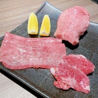 おにく Takumi - 