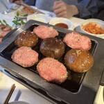 焼肉 凛 - 上タンは外、しいたけは中