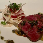 アンティカ オステリア デル ポンテ - 牛フィレ肉　ウイキョウと柑橘類のサラダ仕立て添え