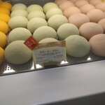 タカノフルーツパーラー - クリーミーメロンパン 324円(税込)