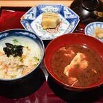 銀座 しのはら - カニコロッケご飯、湯葉の赤出し、漬物