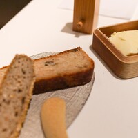 フランス料理 エステール by アラン・デュカス - パン