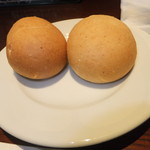 Trattoria L'arche - ラルケコース　１５００円　スペシャルコース　２３００円　共通　自家製パン　二人分　【　２０１３年７月　】