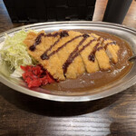 金沢カツカレー  - 料理写真:カツカレー(レギュラー) ¥700 +ルー増し ¥100(税込)