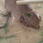 長浜ラーメン 一心亭 - チャーシュー1枚目