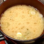 Hashi De Kireru Tonkatsu No Omise Mineo - みそ汁