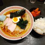 ラーメン大至 - 