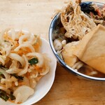 リカースタンド　ベルハウス - きつねうどんを＋かき揚げトッピング（別皿）