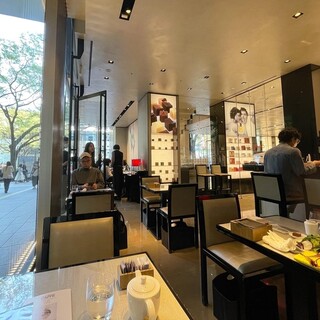 エンポリオ アルマーニ カフェ_2