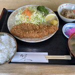 とんかつ　つかもと - 料理写真:ロースかつ定食