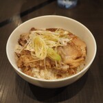 麺屋りゅう - 丼（炙りチャーシュー丼）