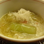 懐石料理 桝田 - □小鉢　毛蟹・青ズイキ・賀茂茄子の餡かけ