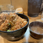 かつ兵衛 - カレーダブルカツ丼