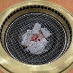 炭火焼肉 牛和鹿 - 