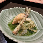 日本料理 徳専 - 京都宮津港の天然ヒラメと行者ニンニクとふきのとう