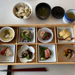 Za Robi Raunji - 和膳　¥2,200   (コーヒーは+¥495) 竹の子とワカメのご飯　青さのお味噌汁