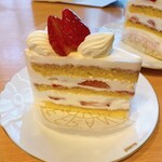 パティスリー アヴァロン - ショートケーキです