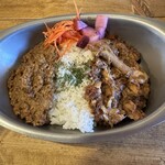 カレー屋 ヒゲめがね - 