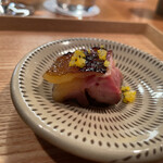 とりアロマ - モモ肉の炙り