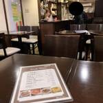 GRILL&Bar Hanaya - 内観