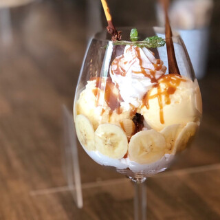 カフェアンドバー エヌヨンジュウニド_2