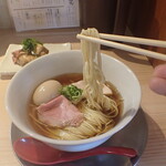 麺道 麒麟児 - 特製味玉中華そば(麺）