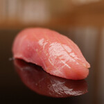 鮨 あらい - 背ヒレの境