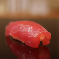 鮨 あらい - 鮪　赤身　福井　やま幸