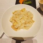 茅乃舎 - タケノコ御飯はシンプルですが薄味が最高で卵かけご飯も意外といいです。
