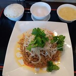 龍潭酒家 - 汁なし担々麺（大盛，スープ，ライス付き）