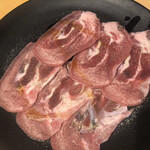 Yakiniku Kingu - 