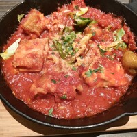 grigio la tavola - 
