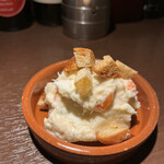 鉄板バルclap - ポテトサラダ@385