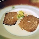 クローバーステーキハウス - イタリア産のサマートリュフ。