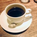 クローバーステーキハウス - コースのコーヒー　豆が素晴らしい。フルーツのフレーバーがありました。