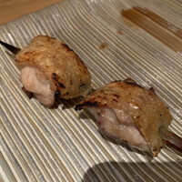 鳥恵 上野広小路店 - かしわの川中　淡海地鶏のモモ