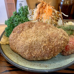 とんかつ一幸 - ２１０gのBIGサイズの横綱カツバーグ♡