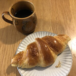 プレミアムクロワッサン専門店 「三」 - 