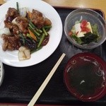 ラーメン森林 - 酢豚定食（６８０円）