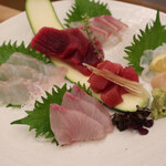 三漁洞 - 刺身盛り合わせ