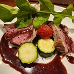 Lamb zo - ラム肉のロースト　赤ワインソース　ラムチョップ付き