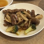 中国料理　桃仙 - 牛肉のオイスターソース炒め