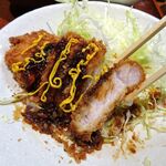 とんかつは飲み物。 - ロースかつ1.5倍定食（山盛）肉の日増量890円（惣菜３種類無料、ご飯おかわり無料）