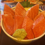 たいら食堂 - 中トロの花が咲いている